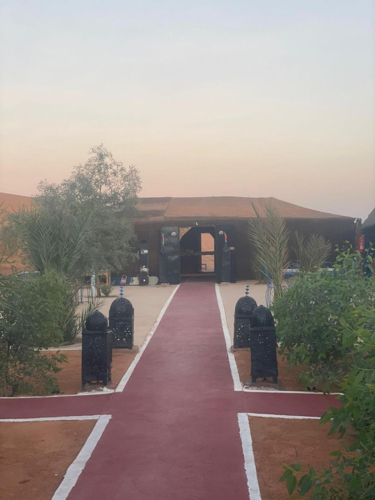 Merzouga Camel Trekking Camp Екстер'єр фото